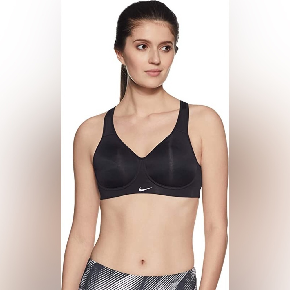 Nike Women's black Sports Bra